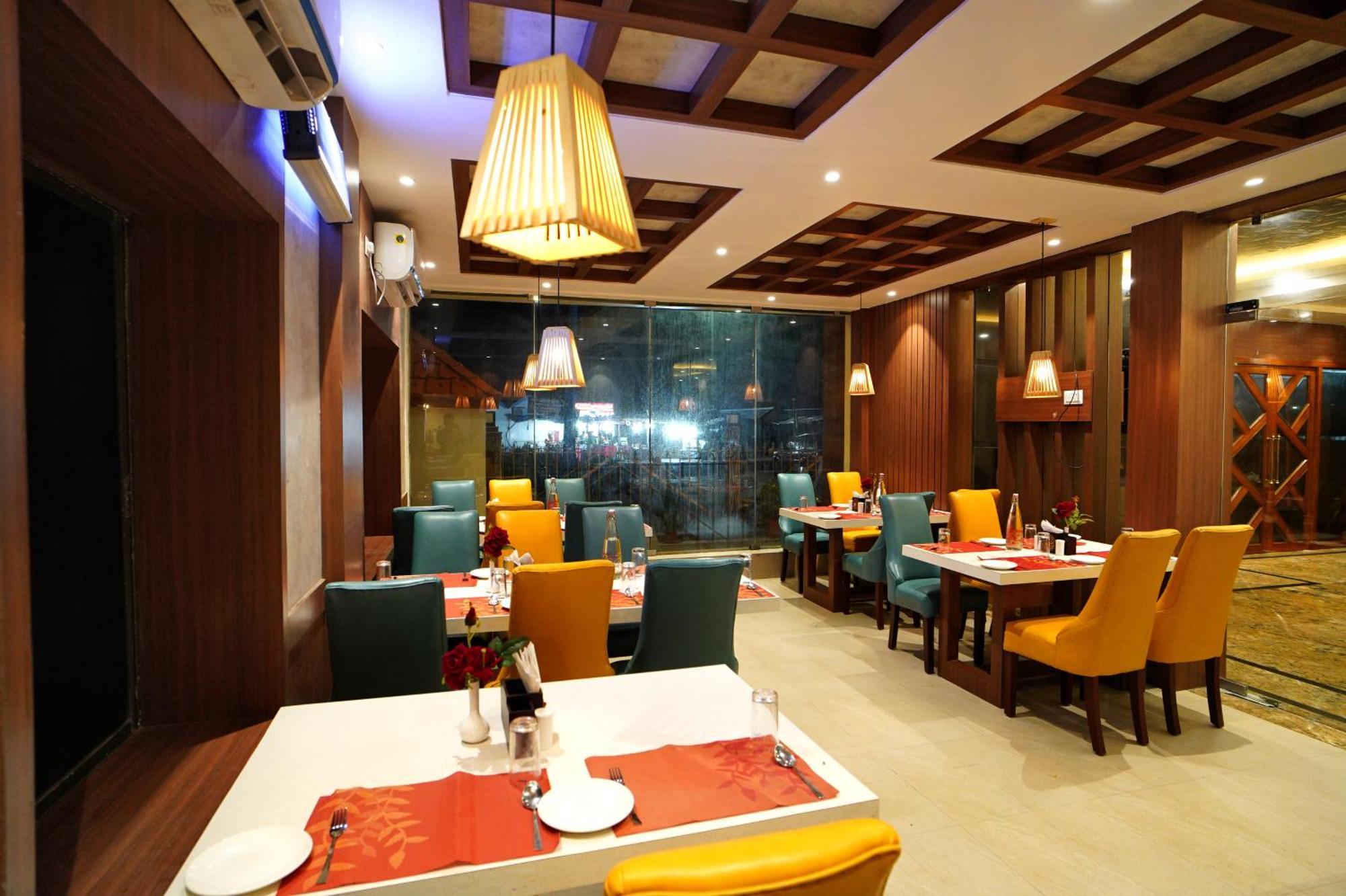 Royal Sea View !! Beach Front With Free Wifi !! Digha  Exterior foto