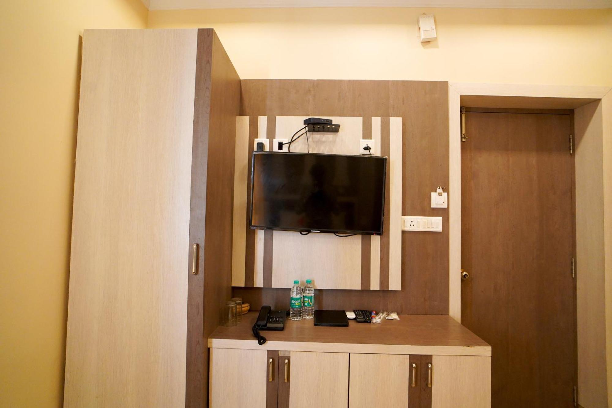 Royal Sea View !! Beach Front With Free Wifi !! Digha  Exterior foto